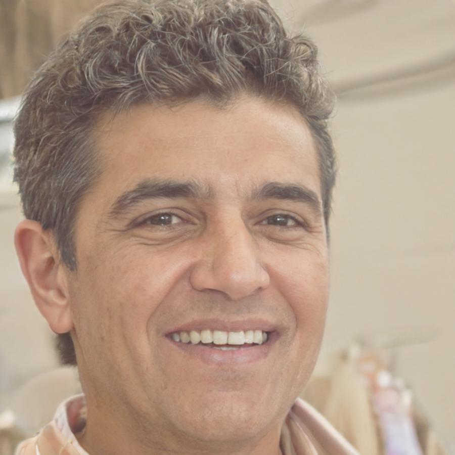 Chakrit Thanakit, Senior Financial Analyst and Lead Instructor